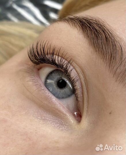 Наращивание ресниц