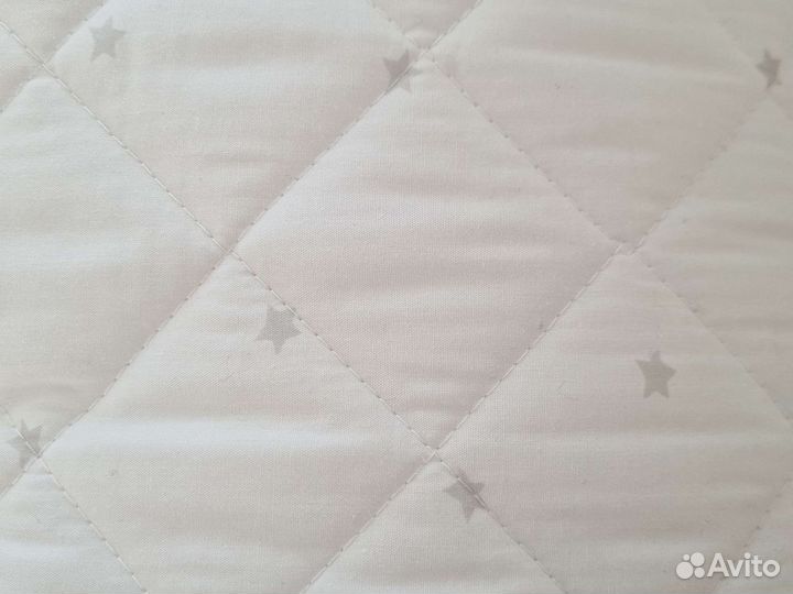 Бортик в детскую кроватку