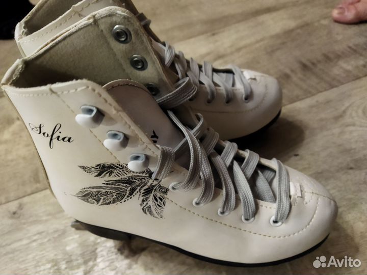 Коньки фигурные