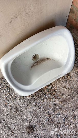 Раковина в ванную бу