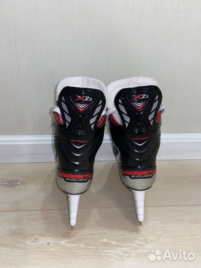 Коньки bauer vapor x2.5 (стелька 22,1 см)