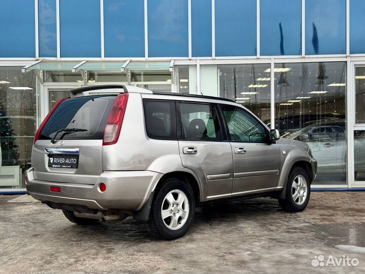 Nissan X-Trail 2.0 AT, 2005, 335 995 км