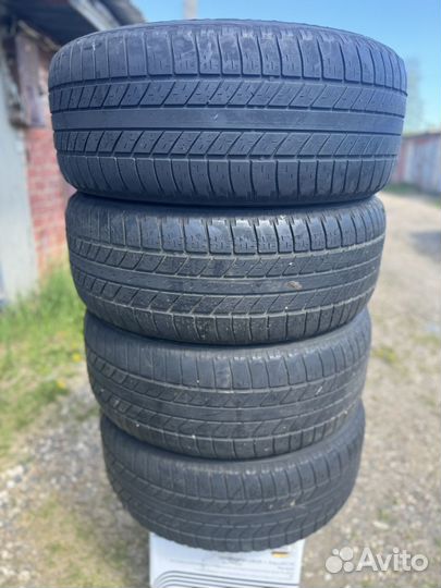 Goodyear Wrangler HP 255/55 R19