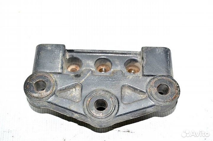 Подушка радиатора, правая mercedes-benz Actros MP4