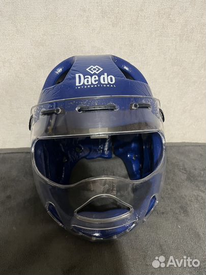 Шлем с маской для тхеквондо