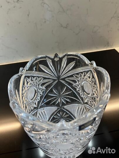 Хрустальная ваза для цветов. Новая