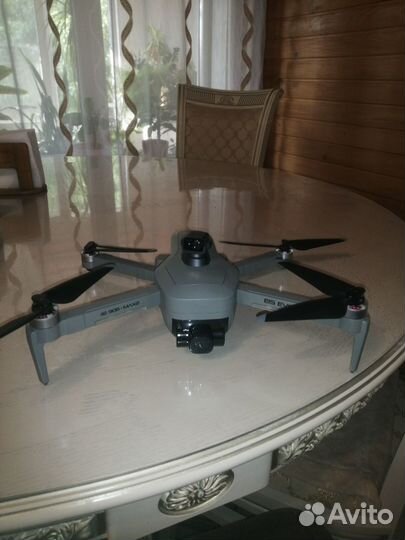Квадракоптер SG906 MAX2