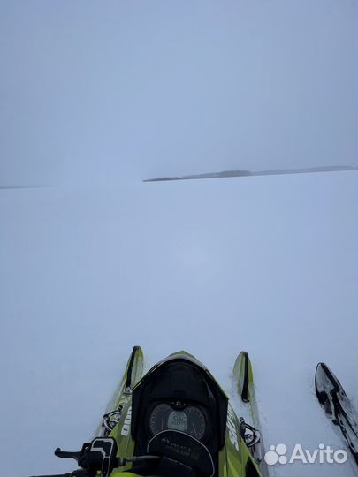 Продам снегоход brp freeride 800