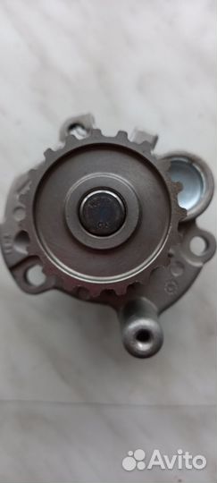 Водяной насос помпа Audi / Volkswagen / Skoda