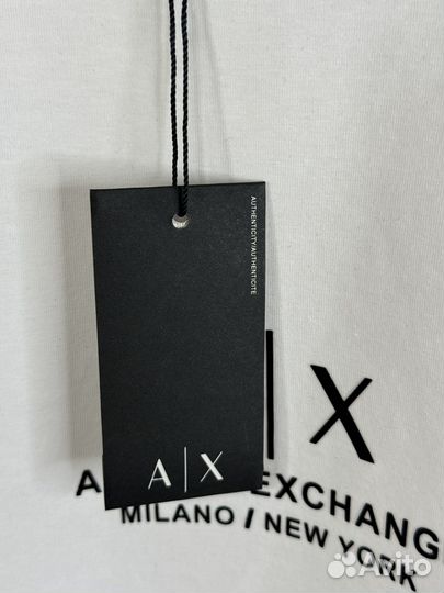 Футболка Armani Exchange