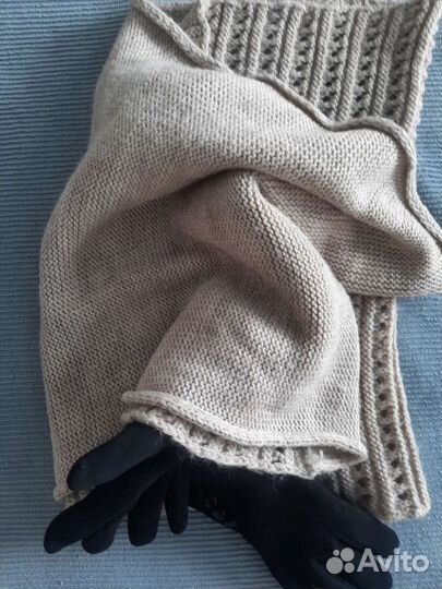 Капор и перчатки