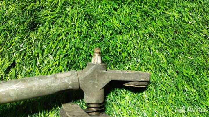 Трапеция стеклоочистителей Audi A8 (D2)