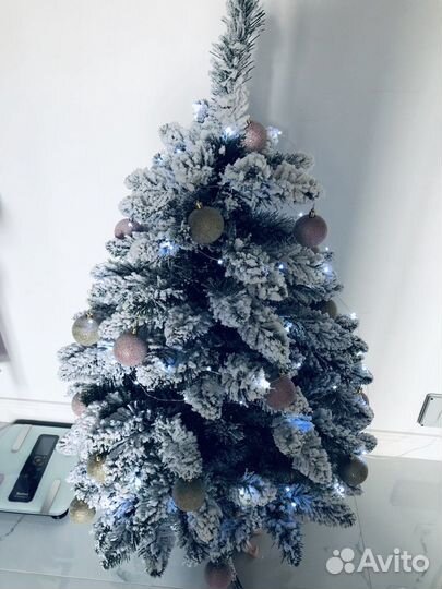 Елка искусственная