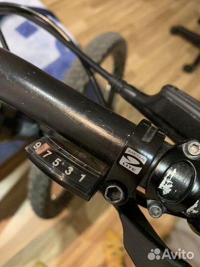 Переключатель Shimsno Acera 9 скр + манетка