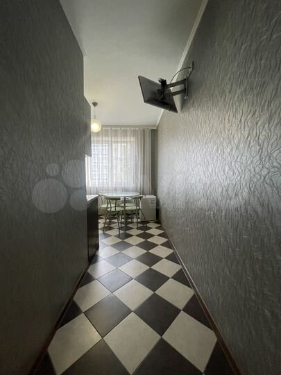 2-к. квартира, 54 м², 3/9 эт.