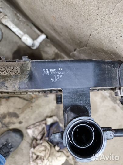 Радиатор Toyota Camry 40