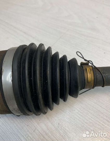 Привод передний правый Mazda 3 BK 1.6 2005