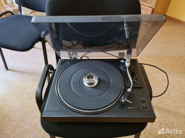 Проигрыватель виниловых пластинок PS-LX100