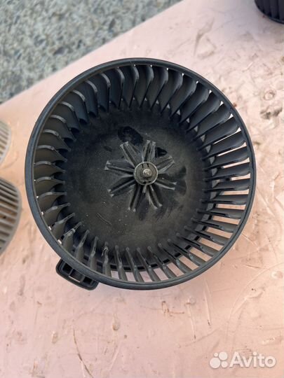 Моторчик отопителя печки Kia rio III