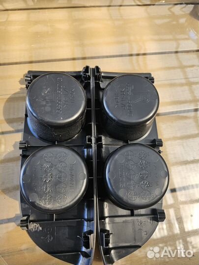 Подстаканники 3ого ряда Toyota LC 200 Lexus LX 450