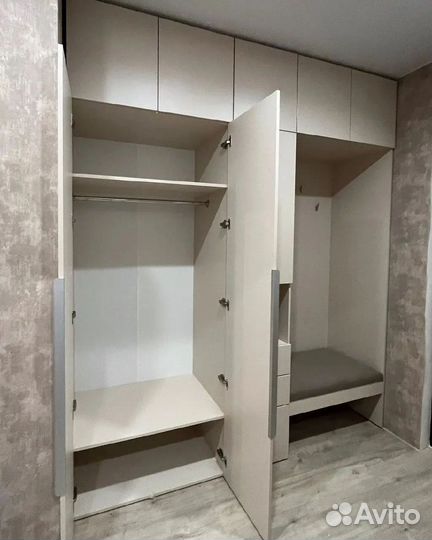 Прихожая по индивидуальному заказу под потолок