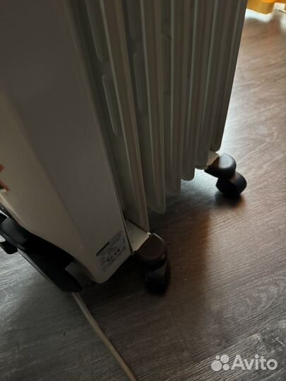 Масляный обогреватель delonghi б/у