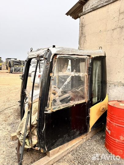 Кабина CAT 320 DL