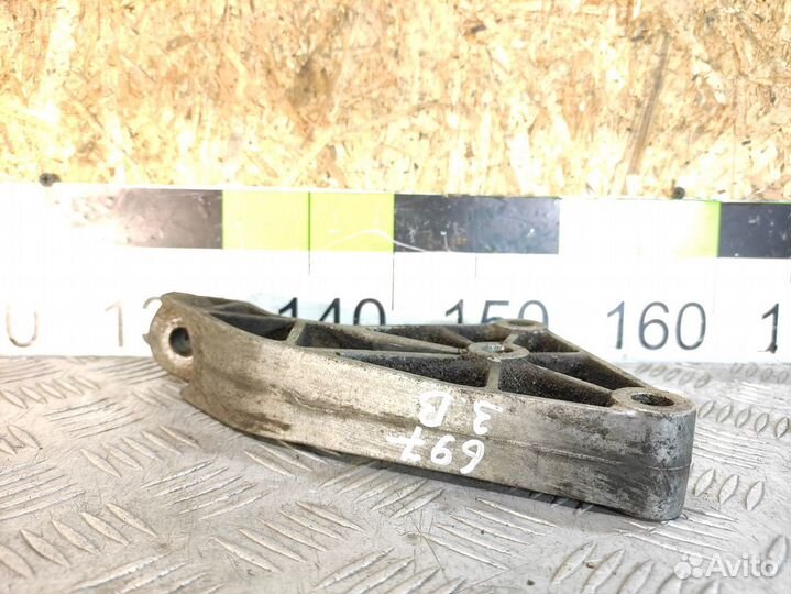 Кронштейн кпп Opel Astra G