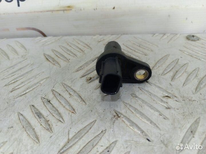 Датчик распредвала Toyota Rav 4 2.0 3ZR 2010