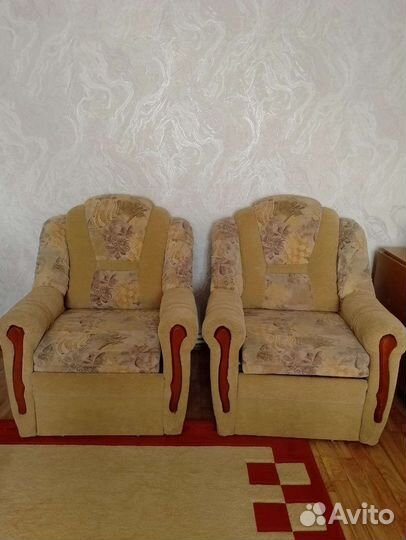 Диван и 2 кресла