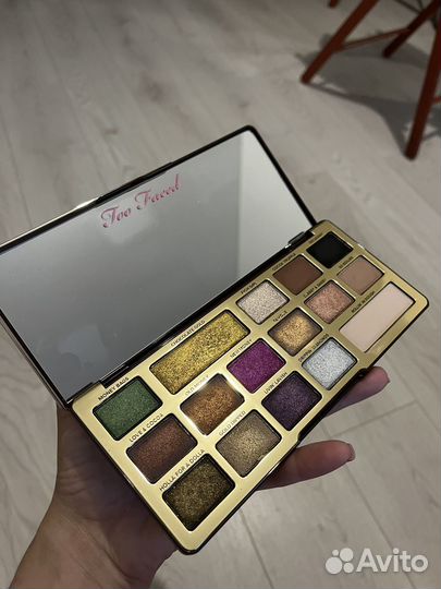 Too Faced Chocolate Gold