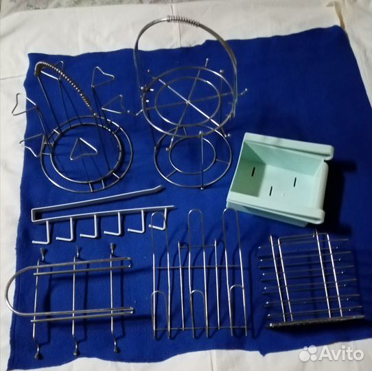 Подставки, держатели подвесные для чашек