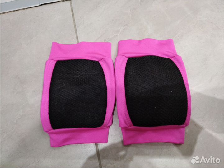 Наколенники