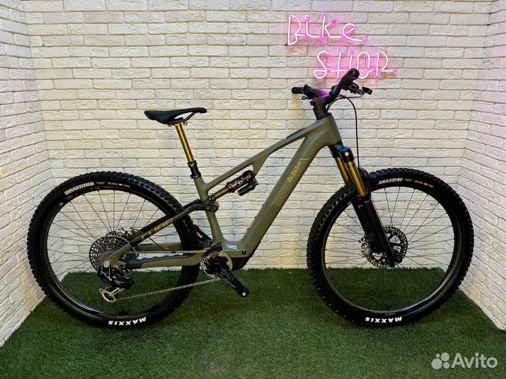 Cube AMS hybrid ONE44 C:68X Super TM 400X 2024