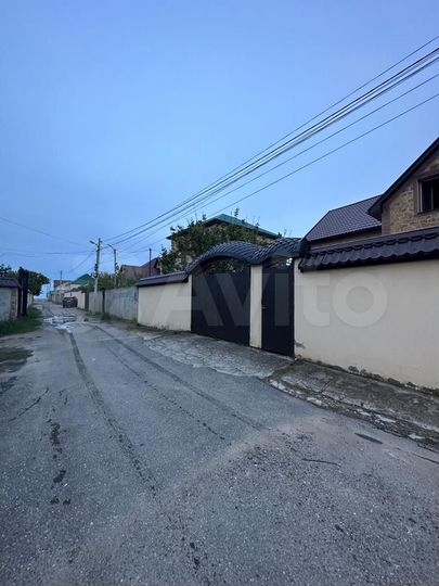 Дом 200 м² на участке 5 сот.