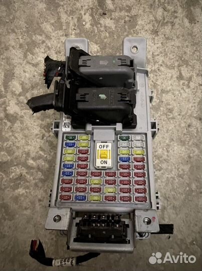 Блок предохранителей салона Hyundai Creta