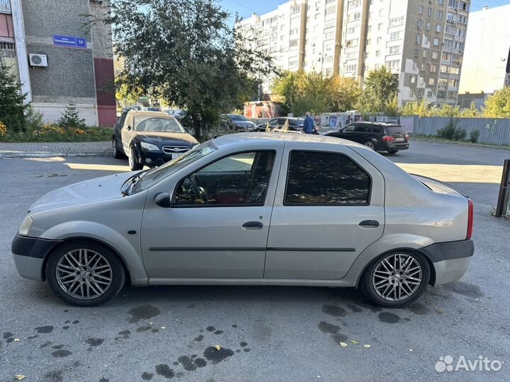 Renault Logan 1.4 МТ, 2006, битый, 270 925 км