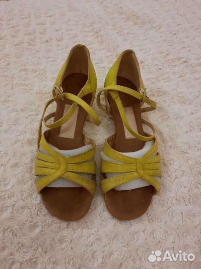 Туфли для бальных танцев