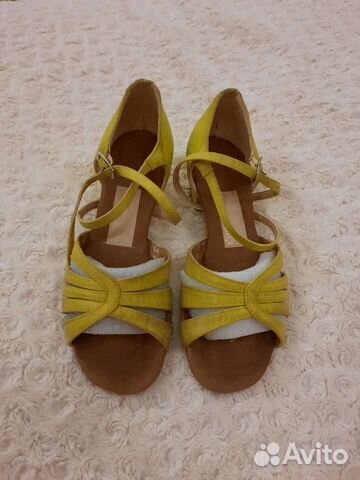 Туфли для бальных танцев