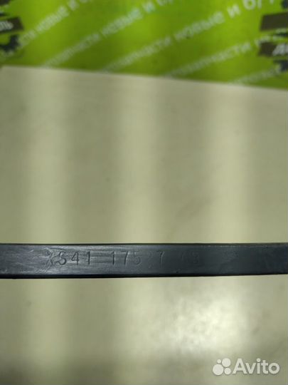 Поводок стеклоочистителя левый Ford Focus 1 2.0