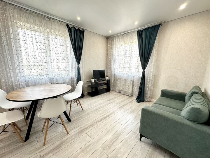 2-к. квартира, 65 м², 5/25 эт.