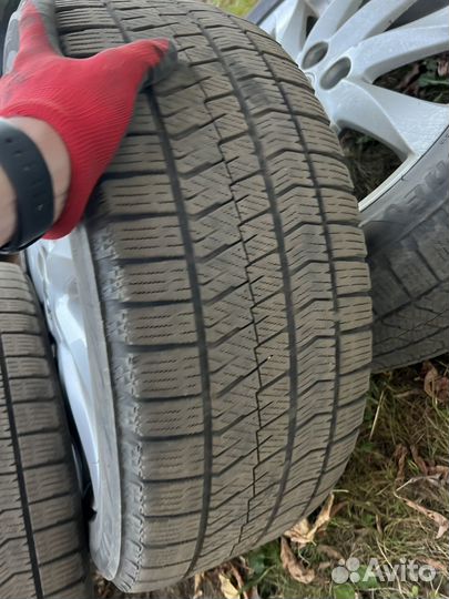 Диски с зимней резиной mazda 215/50 r17