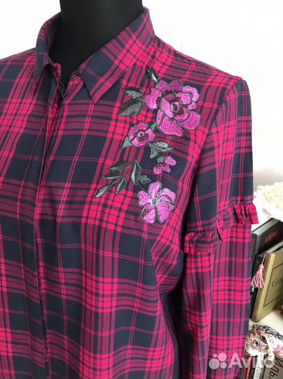 Рубашка в клетку с вышивкой женская 46