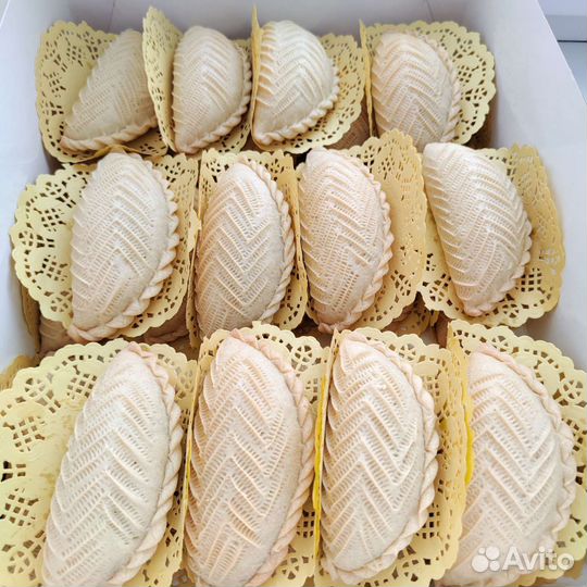 Пахлава восточная и торт на заказ