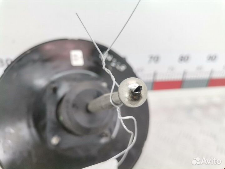 Усилитель тормозов вакуумный для Volkswagen Golf 4