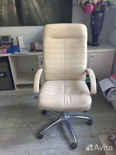 Мебель для кабинета руководителя бу