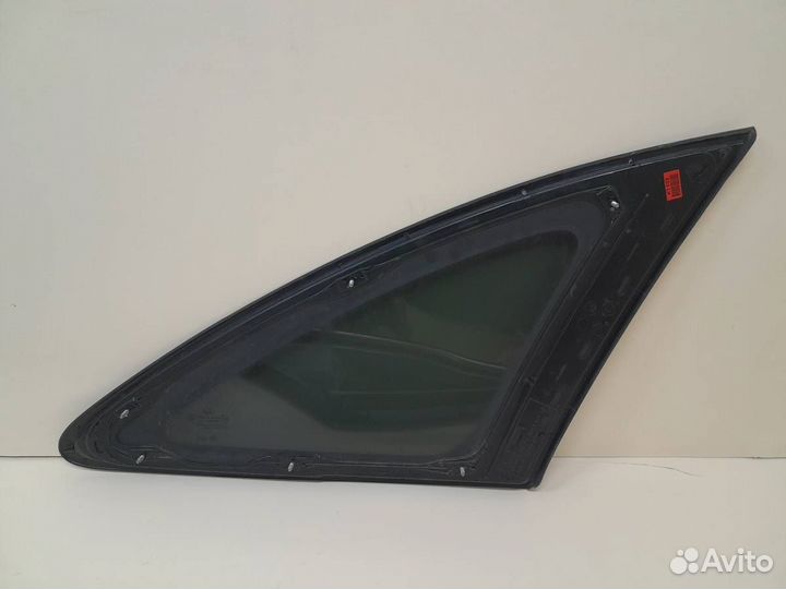 Стекло кузовное глухое левое Hyundai ix55 2007-201