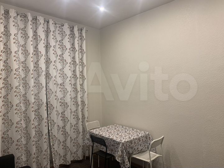 Комната 11 м² в 4-к., 3/7 эт.