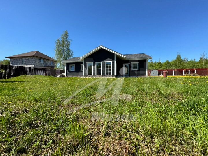 Дом 140 м² на участке 9 сот.