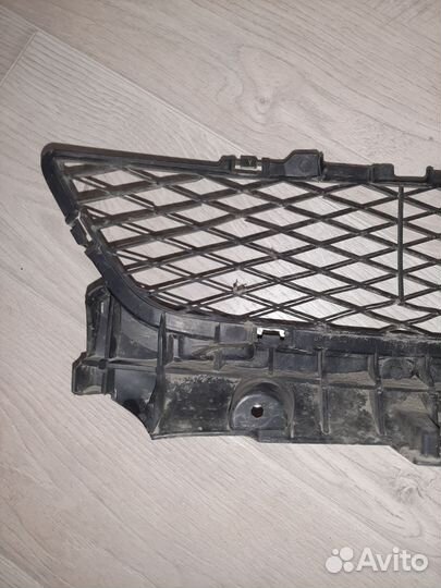 Решетка бампера mazda 3 bk 1.6 2005
